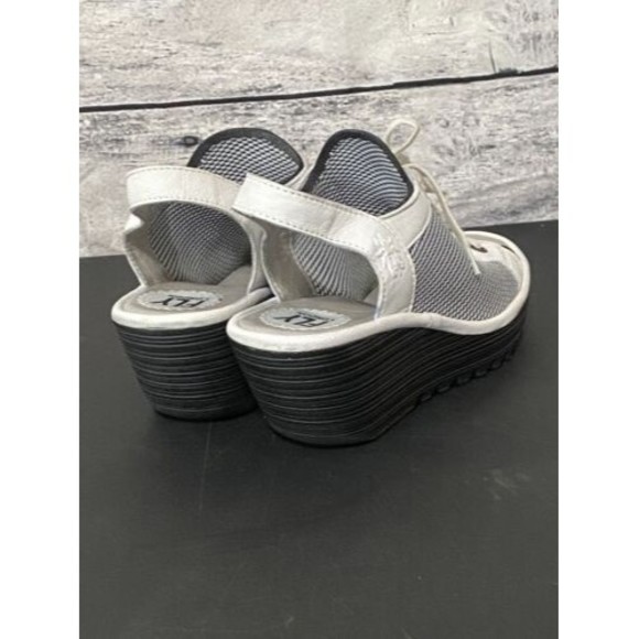 Fly London Yedu Platform size 8B Lace up Wedge Heel Women’s Shoes White Black - Picture 5 of 12